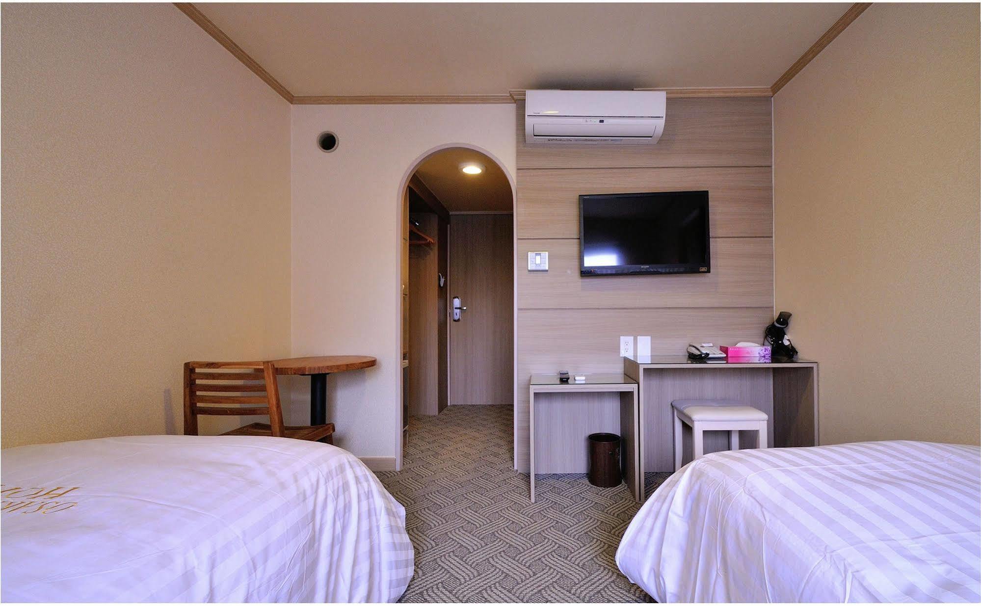 Hotel Osaka Keiko Exteriér fotografie